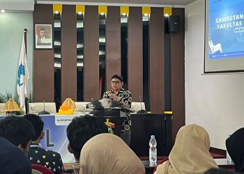 Hadiri Seminar Nasional, WD I FH Unhas Dorong Mahasiswa Perluas Jaringan