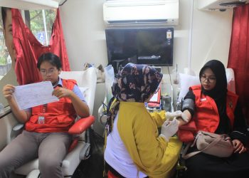 KKN Unhas dan PMI Maros Galang Donor Darah di Kawasan CFD Kantor Bupati