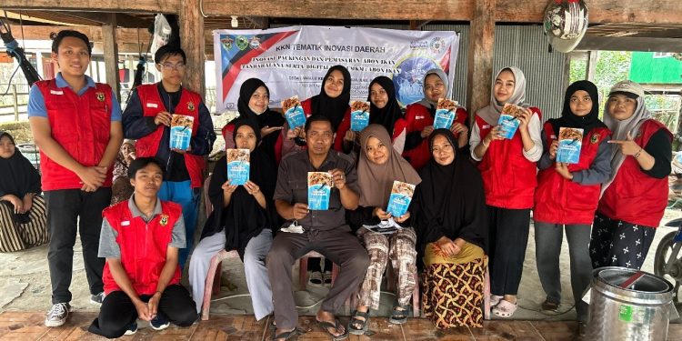 KKNT Inovasi Daerah Unhas Hidupkan Kembali UMKM Lokal melalui Pembuatan Abon Ikan