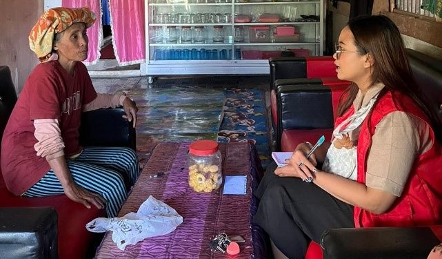 KKNT Unhas Telusuri Potensi Ekonomi Perempuan Pandai Besi di Sinjai Barat