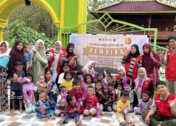 Mahasiswa KKN Pencegahan Stunting Dampingi Anak-Anak Kenali Aneka Sayuran