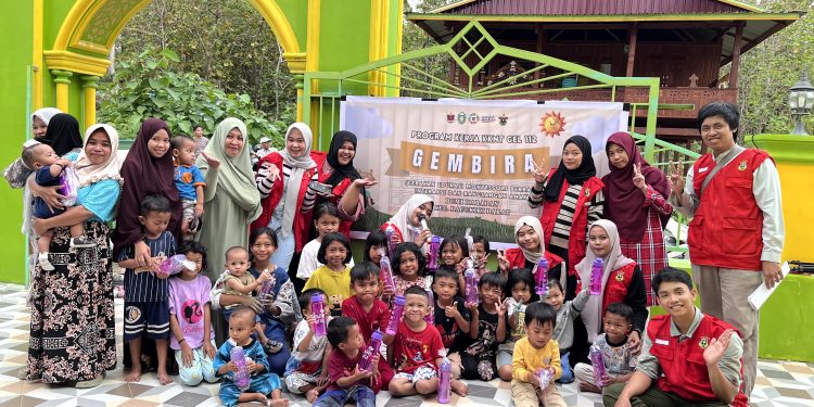 Mahasiswa KKN Pencegahan Stunting Dampingi Anak-Anak Kenali Aneka Sayuran