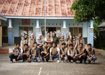 Mahasiswa KKNT KPU Unhas Adakan Sosialisasi Pemilih Pemula di SMAN 13 Maros