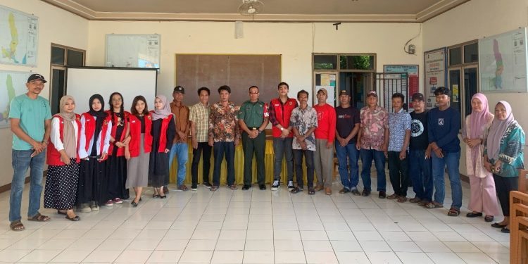 Tangani Masalah Sampah, KKN Unhas Gelar Pelatihan Pembuatan Mol dan Ecobrick