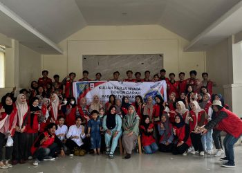 Foto bersama setelah kegiatan donor darah. Foto: Dokumentasi Pribadi.