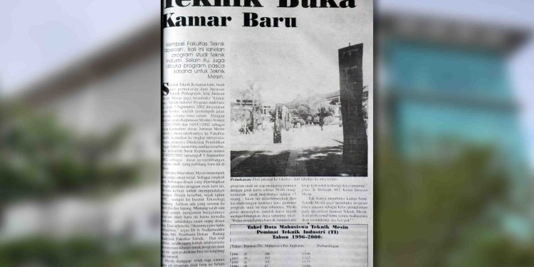 Potongan berita dari terbitan identitas edisi Awal Oktober 2002 dengan judul berita "Teknik Buka Kamar Baru"
