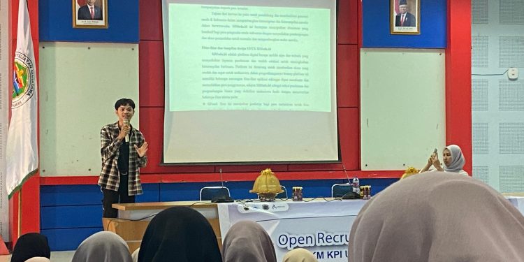 UKM KPI Unhas Bekali Para Calon Anggota Baru Cara Menulis Karya Ilmiah
