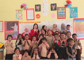 Tim Whola Journey Berhasil Tembus Pimnas Lewat Program Literasi di SD Inpres Salekowa