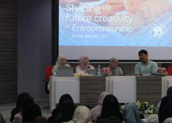 FKG Unhas Gelar Seminar Workshop Peran Teknologi dalam Dunia Bisnis