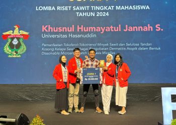 Mahasiswa Unhas Raih Juara 1 Lomba Riset Sawit di Bali