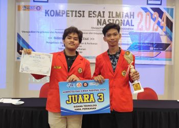 Inovasi Smart Cooler Box Berbasis IoT Bawa Tim Mahasiswa FIKP Juara 3 Esai Nasional