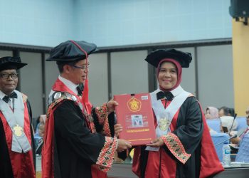 Prof Asriani Tekan Kajian Morfologi Bahasa Gaul pada Orasi Ilmiah Guru Besar