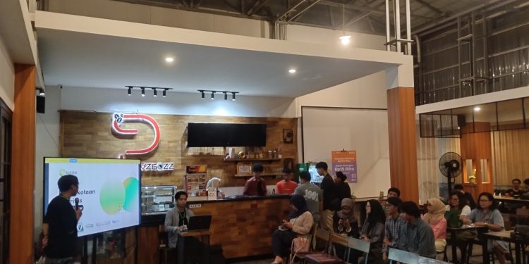 Alumni PWK Unhas Paparkan Hasil Survei Perkotaan Makassar pada Dialog Kotata Community