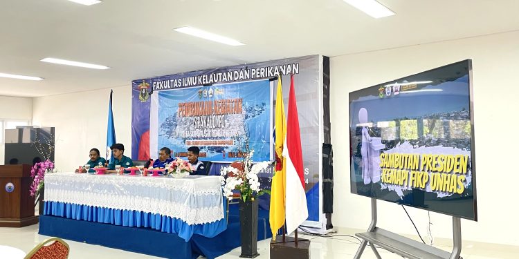 FIKP Unhas Adakan Pembukaan Kegiatan Siaga Sampah Plastik di Kodingareng Lompo