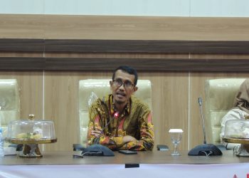 Hadiri Seminar Nasional, WD1 FKM Tekankan Peran Mahasiswa dalam Penanggulangan Tuberkulosis