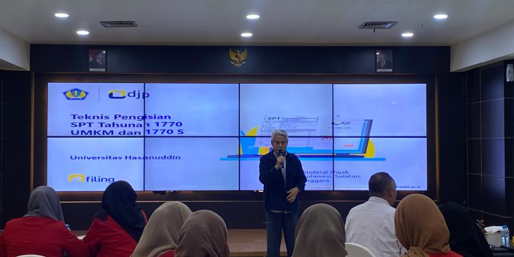 Kanwil DJP Sulselbartra Adakan Penyuluhan Pengisian SPT Tahunan pada Mahasiswa FISIP Unhas