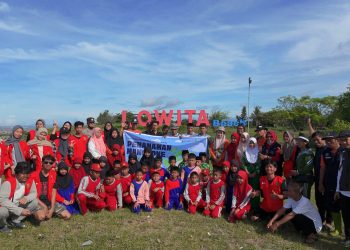 Mahasiswa KKN-T Unhas Gelar Penanaman 200 Bibit Mangrove untuk Rehabilitasi Ekosistem Pesisir