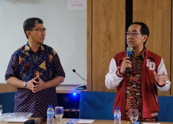 Rektor Unhas beri sambutan dalam Rapat Kerja Kepengurusan PK identitas, Sabtu (25/01). Foto: Marcha/IDENTITAS