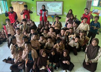 Mahasiswa KKN-T Unhas Adakan Sosialisasi Pengelolaan Sampah di Desa Pa’rasangang Beru