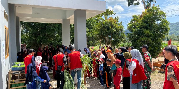 Foto pelaksanaan program kerja KKN di Desa Bonto Salama, Minggu (02/02). Foto: Dokumentasi pribadi