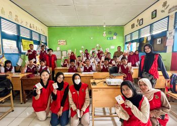 Mahasiswa KKN-T Desa Sudirman Ajarkan Trik Cepat Perkalian untuk Anak SD