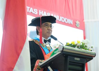 Wisuda Periode Februari 2025, Rektor Unhas Tegaskan Inovasi Berdaya Saing Global