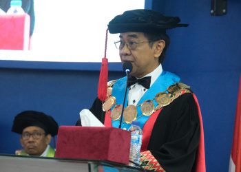 Rektor Unhas dalam Pengukuhan Guru Besar, Kampus Harus Berdampak pada Masyarakat