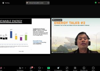 Staf Dirjen ESDM, Ahmad Amiruddin saat memaparkan materinya dalam Energy Talks #2 via Zoom Meeting, Sabtu (14/06). Foto: Tangkapan Layar