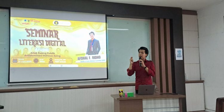 Duta Bahasa Sulselbar Kampanyekan Bahasa Indonesia pada Era Digital di Seminar ARUPA
