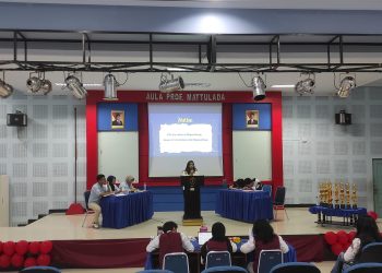 UKM DBI Unhas Adakan HSDC, SMAN 17 Makassar Menangkan Kategori Debat Bahasa Inggris