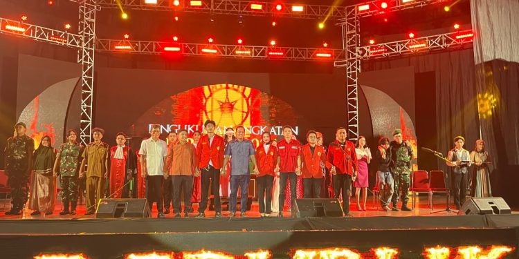 FH Unhas Sukses Gelar Malam Inaugurasi dan Apresiasi Seni