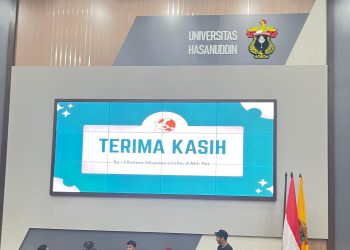 Potret seorang Teman Tuli, Filemon Aloysius Limba A Md Par setelah memaparkan materinya di kegiatan HUT Pusdik yang berlangsung di Arsjad Rasjid Lecture Theater Unhas, Kamis (26/06). Foto: IDENTITAS/Syahrial.