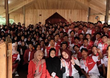 Para Mahasiswa peserta KKN Kebangsaan XIII pasca sharing session dengan alumni KKN Kebangsaan di KHDTK Hutan Pendidikan Unhas Bengo-Bengo, Kabupaten Maros, Rabu (02/07). Foto: IDENTITAS/Marcha Nurul Fadila Jalil