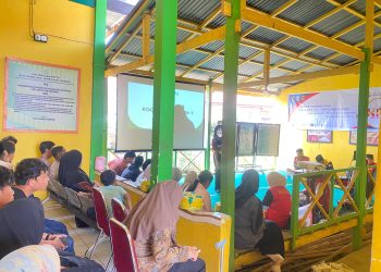 Potret suasana Seminar Program Kerja KKN di Kantor Desa Ganra, Kabupaten Soppeng, Jumat (18/07). Foto: Dokumentasi pribadi