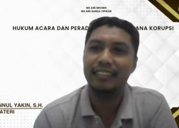 Immanul Yakin SH saat memaparkan materinya pada Kelas Anti Korupsi (Kasasi) melalui Zoom Meeting, Sabtu (19/07). Foto: Tangkapan Layar.