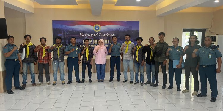 Tim EPA III Korpala Unhas Ikuti Pembekalan di Pangakalan TNI AL Makassar