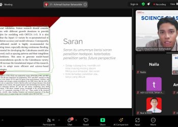 Achmad Kautsar Baharuddin ketika memaparkan materi “Teknik Penulisan Bab 4 & 5 pada KTI” pada Science Class KPI’ers yang diadakan oleh UKM KPI Unahs secara daring, Selasa (02/09). Foto: Tangkapan layar.
