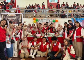 Unhas Adakan KKN Expo, Peserta Antusias Pamerkan Hirilisasi Kegiatan dan Produknya