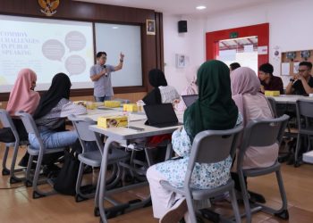 Workshop Himapsi Unhas Tingkatkan Kemampuan Public Speaking Mahasiswa Psikologi