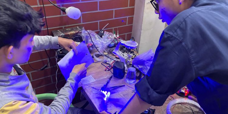 Tim PKM-KC Unhas Kembangkan Smart Dental Laser Scaler Berbasis Computer Vision