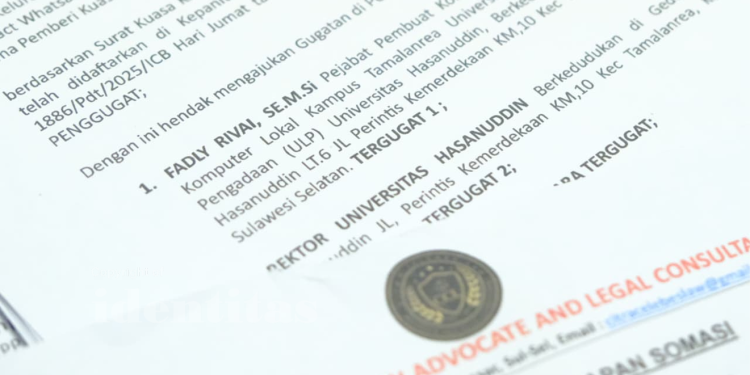 Kertas gugatan CV Solusi Klik kepada pihak Universitas Hasanuddin. Foto: IDENTITAS/ISBA