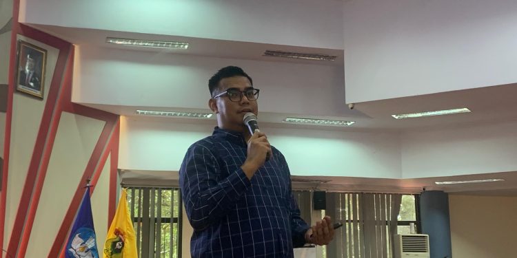 Bahas Public Speaking dan Etika Komunikasi dalam Pelatihan Anggota Baru Protokoler 2025