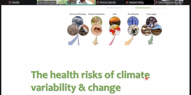 Dr Mohammad Zahirul Islam saat membawakan topik Risiko dari perubahan iklim melalui Zoom Meeting, Rabu (08/10). Foto: Tangkapan Layar.