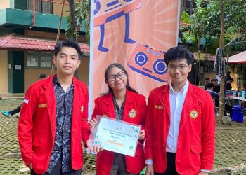 Tim Mahasiswa FH Unhas Juara Lomba Debat Bidang Lingkungan