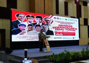 Ketua MPR RI, Ahmad Muzani dalam Seminar Kebangsaan dan Temu Tokoh yang diadakan di Unhas Hotel and Convention, Sabtu (25/10). Foto: Dokumentasi pribadi.